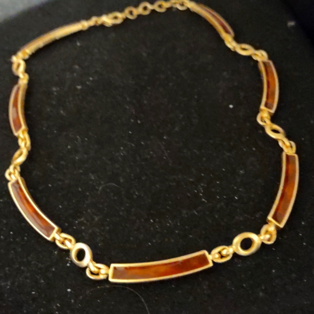 ANNE KLEIN GOLD TONE AND TORTOISE LINK  NECKLACE